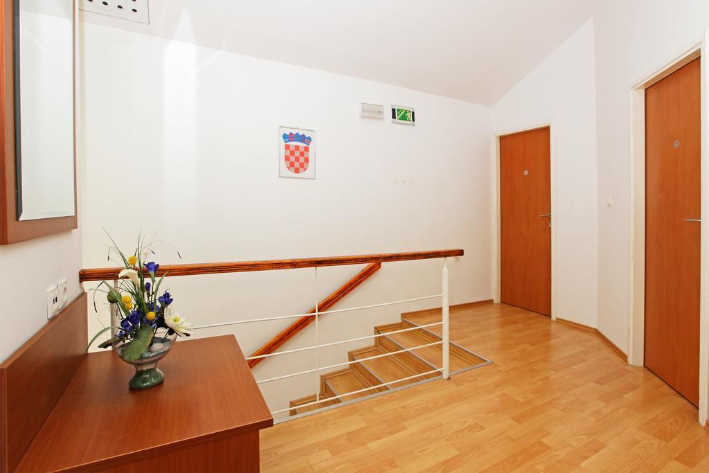Guest House Kod Peskarije Vela Luka Exteriör bild